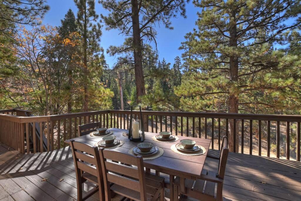Everwood Serenity Treehouse Ontrail Head/Sledding Big Bear Lake Exterior foto